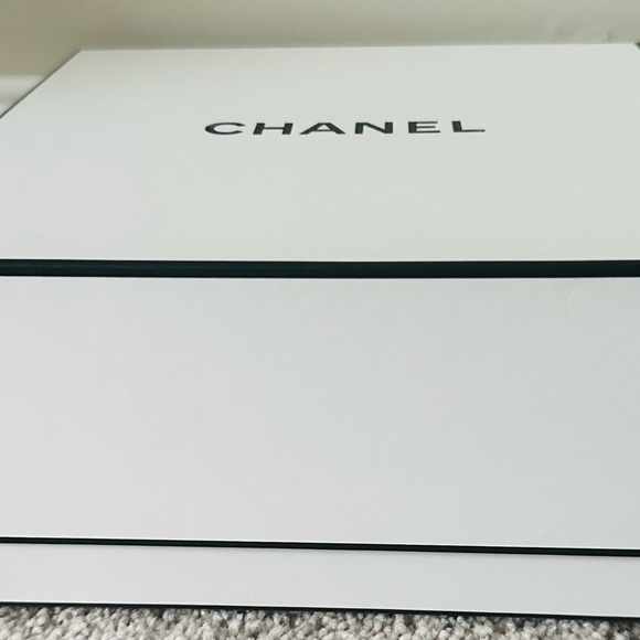 Chanel Box, for gifts, keepsakes, or decoration - Picture 3 of 7